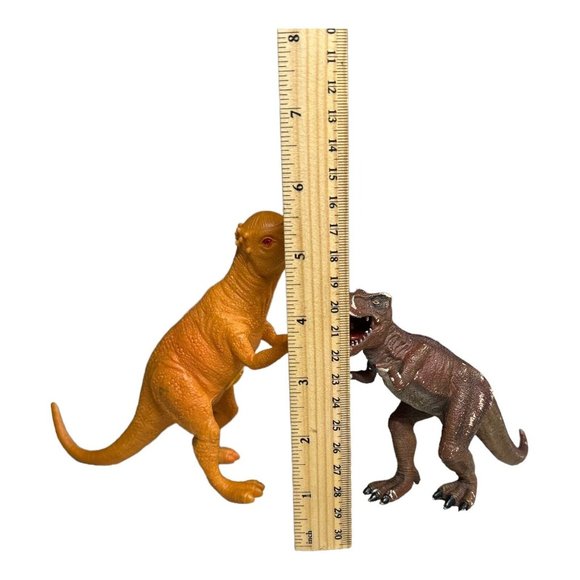 12 Dinosaur Figurines Realistic Prehistoric Cake Topper Plastic Various Sizes‎ - Picture 3 of 10